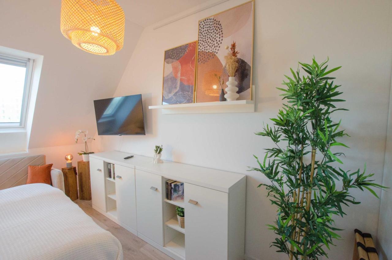 Casarina - Gemuetliches Apartment Im Zentrum アウグスブルク エクステリア 写真